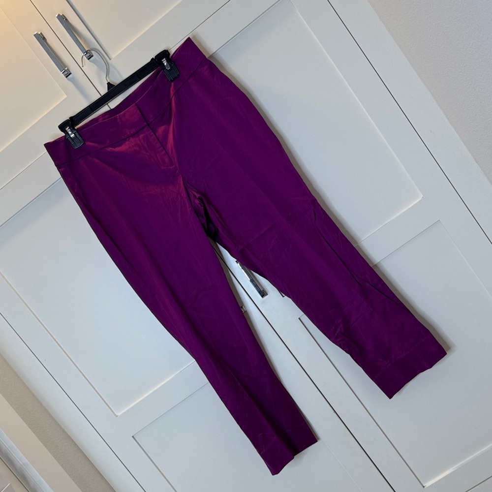 Ann Taylor Vibrant Purple Cropped Pants Size: 12 - Picture 5 of 6